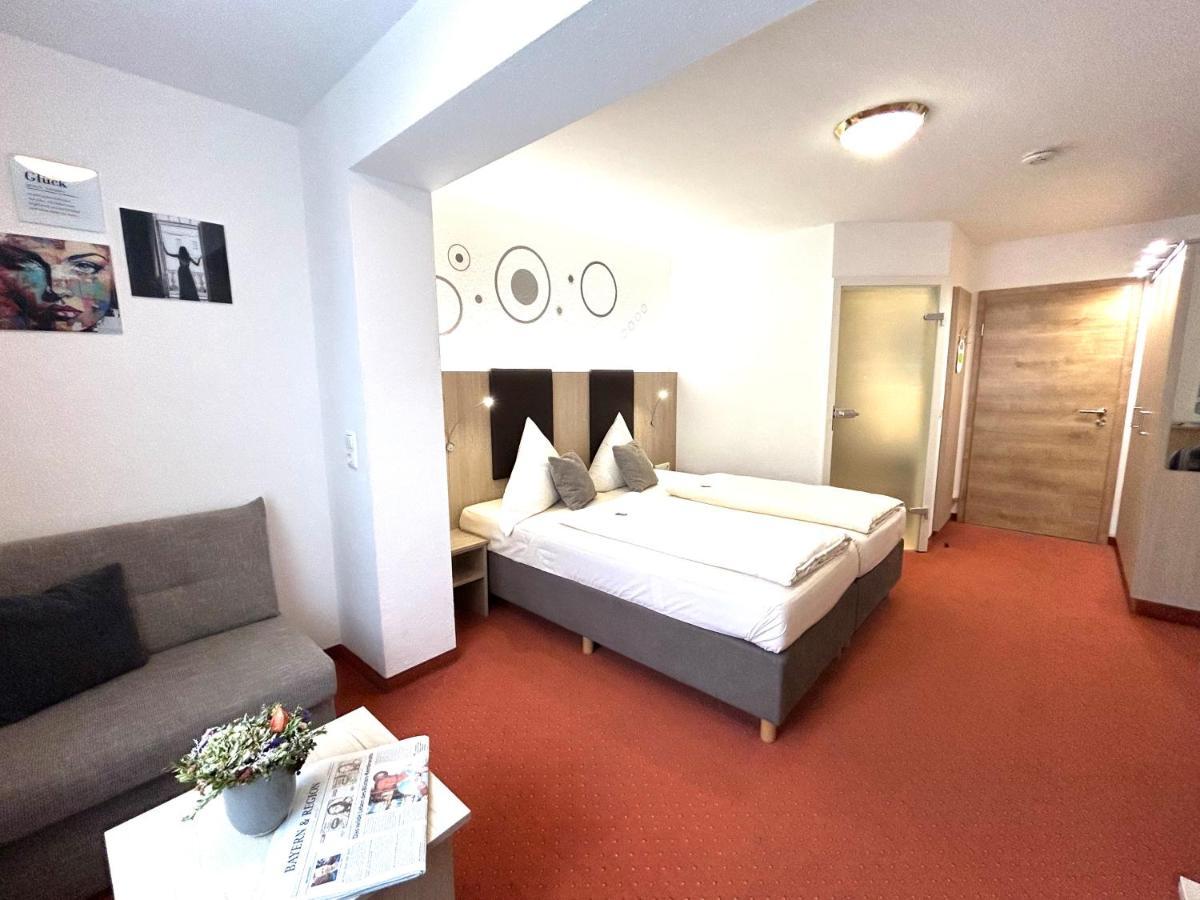 Wuermtaler Gaestehaus جرافلفينغ المظهر الخارجي الصورة