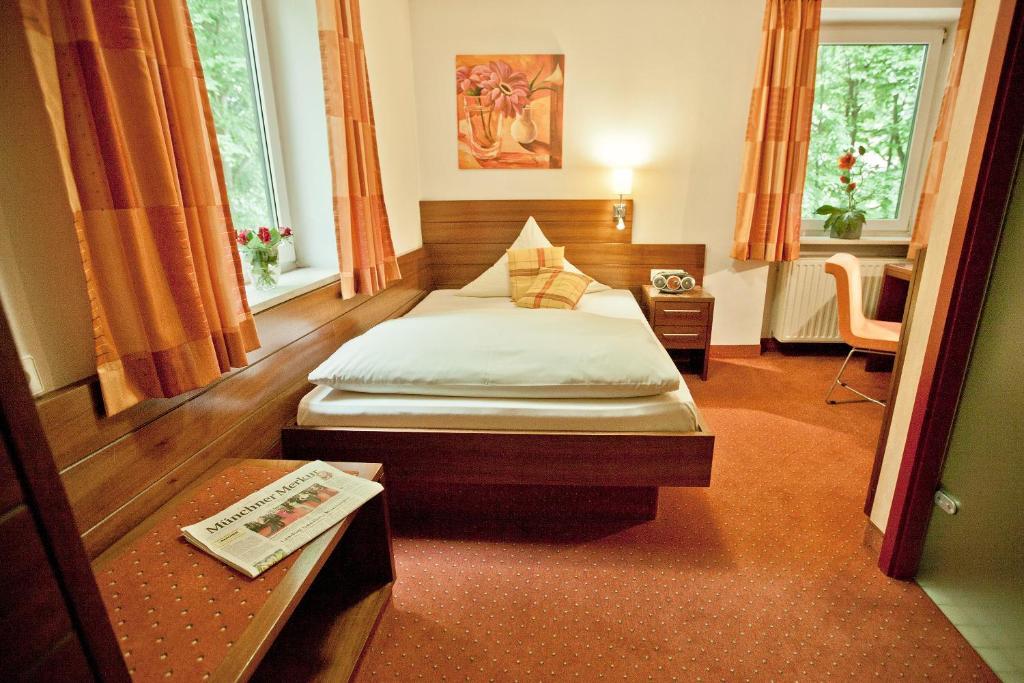 Wuermtaler Gaestehaus جرافلفينغ الغرفة الصورة